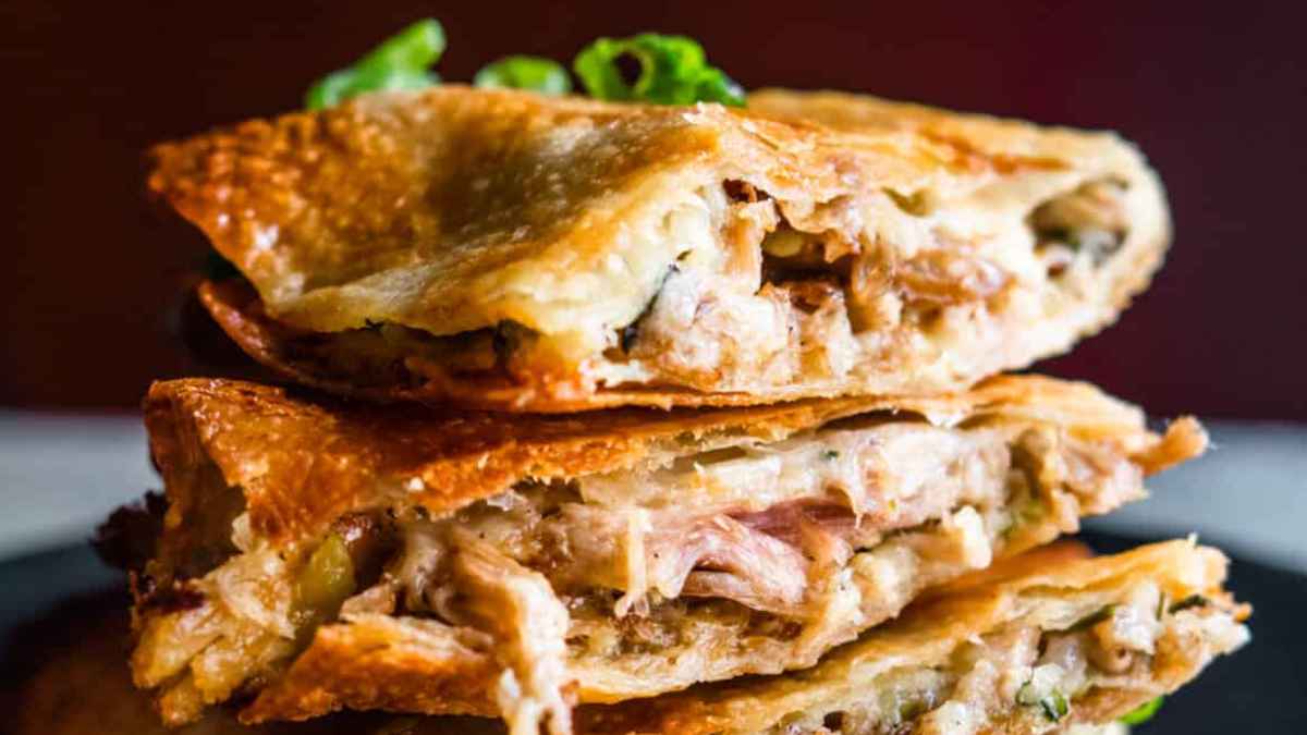 Easy Pulled Pork Quesadillas (Crispy, And Cheesy!).
