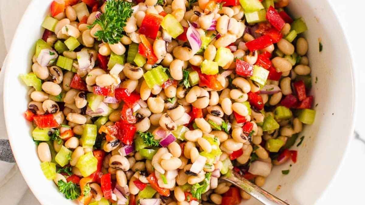Easy White Bean Salad. 