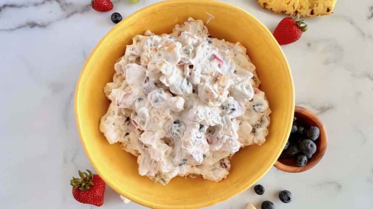 Fruit Salad With Cool Whip. 