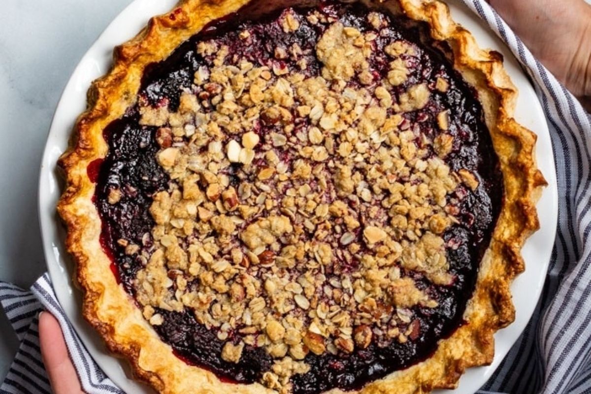 Gluten Free Blackberry Bourbon Pie
