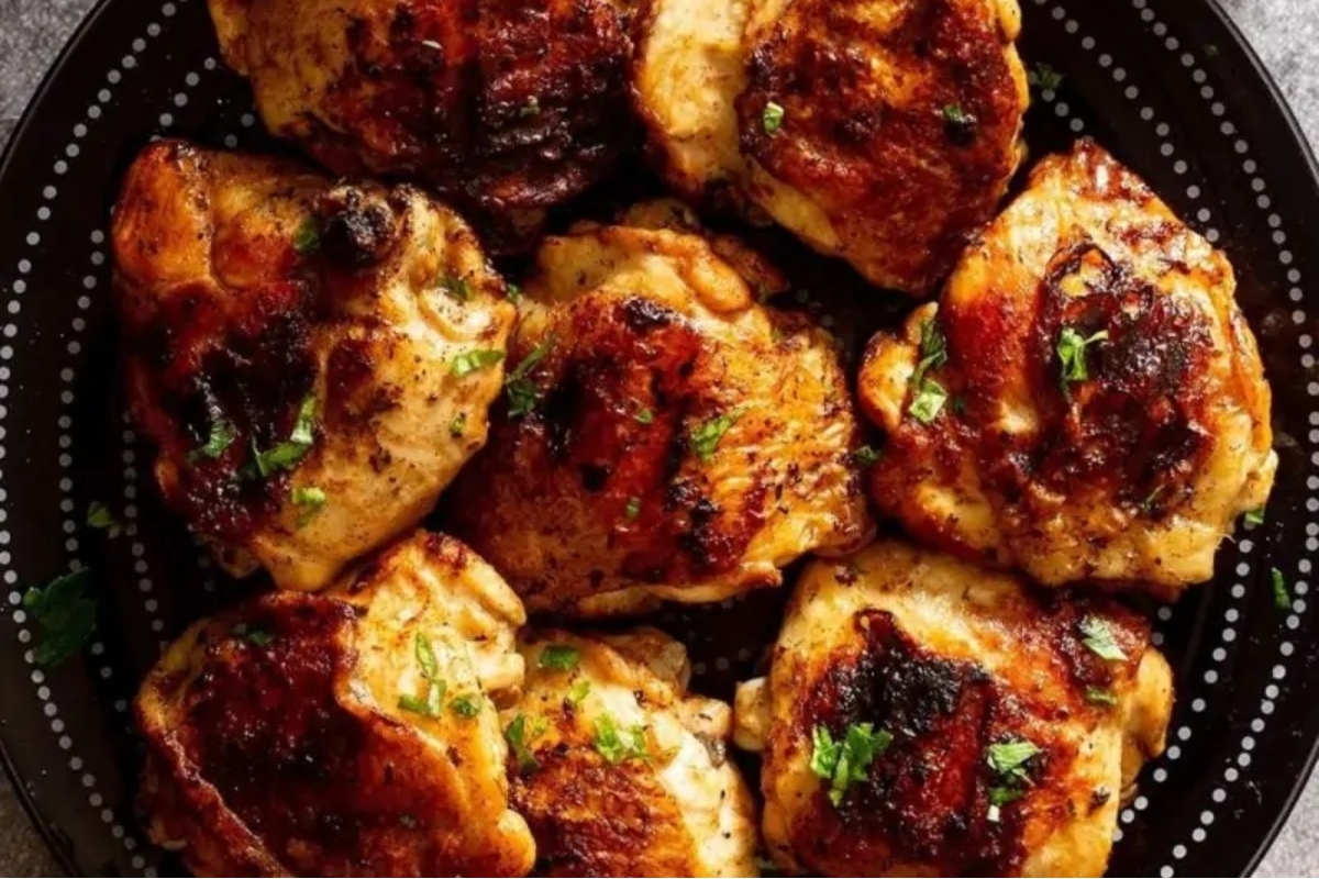 A plate of chicken thighs.