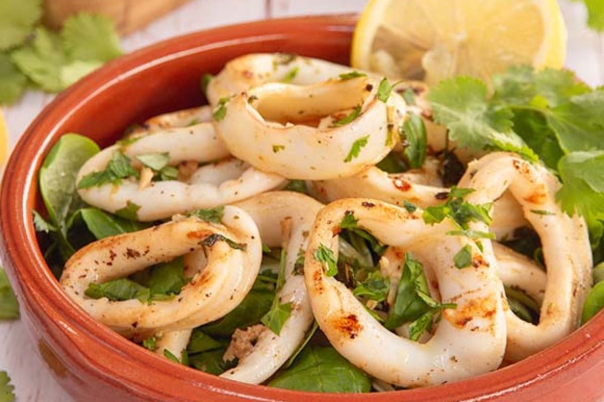 Grilled Calamari With Lemon And Cilantro