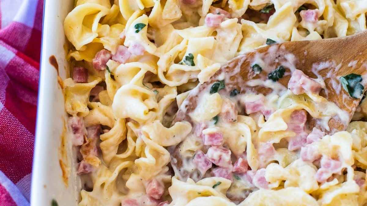 Ham And Noodle Casserole With Leftover Ham.
