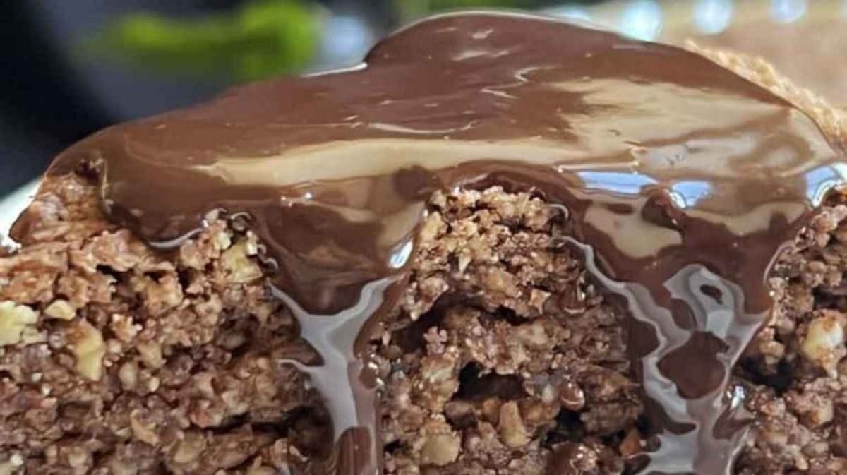 Hazelnut Chocolate Cake Recipe From Piedmont, Italy (Torta Di Nocciole).
