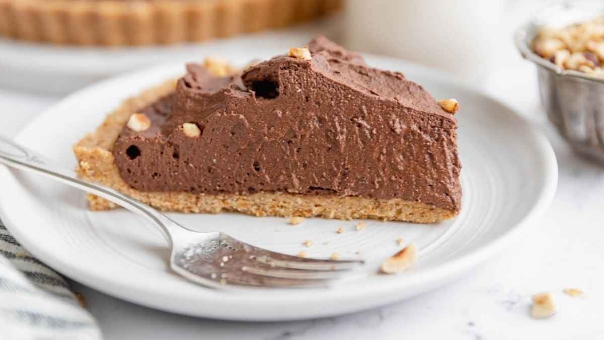 Healthier Chocolate Hazelnut Tart (Gf, Refined Sugar Free).