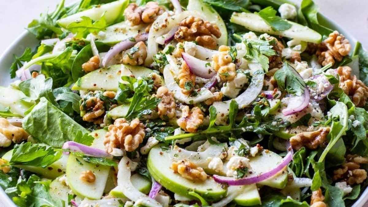 Healthy Apple Walnut Green Salad {gluten Free + Vegan Option + Paleo Option}. 
