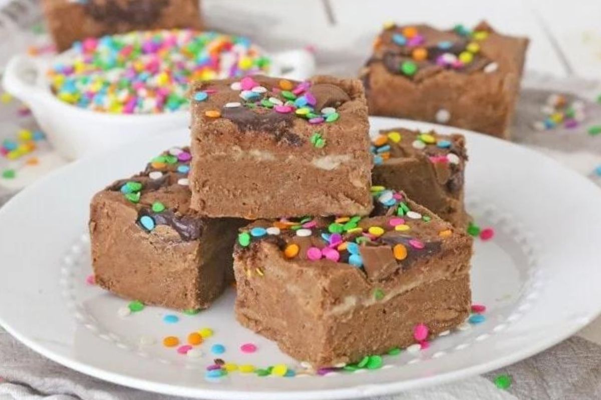 How To Make Chocolate Fudge With Cadbury Creme Eggs