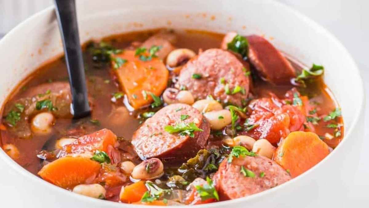Instant Pot Black Eyed Pea Soup Recipe. 