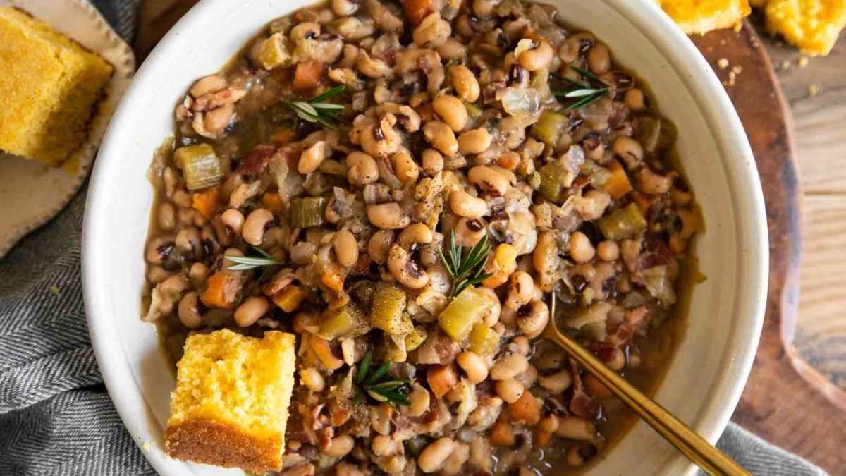 Instant Pot Black Eyed Peas.