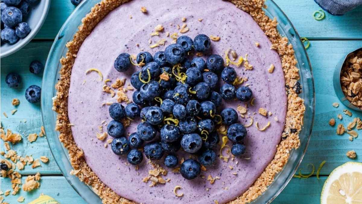 Lemon Blueberry Crunch Pie.