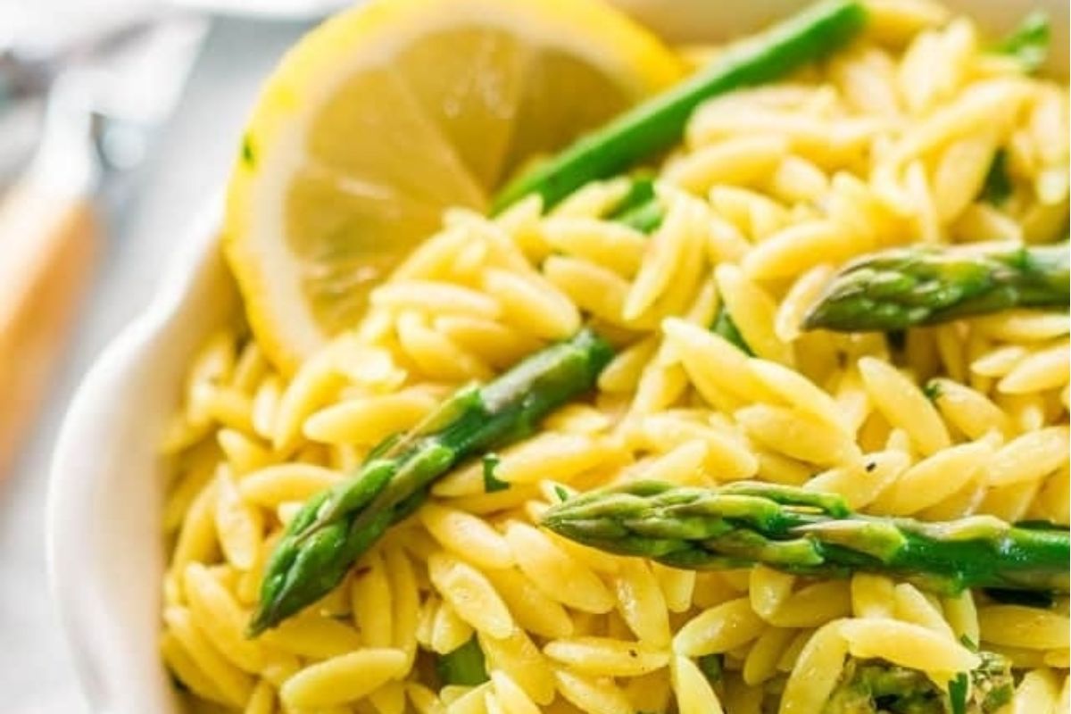Lemon Orzo With Asparagus