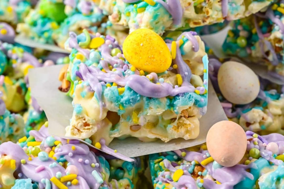 Marshmallow Popcorn Bars