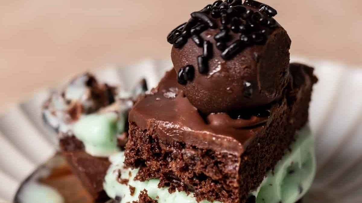 Mint Chocolate Chip Ice Cream Cake. 
