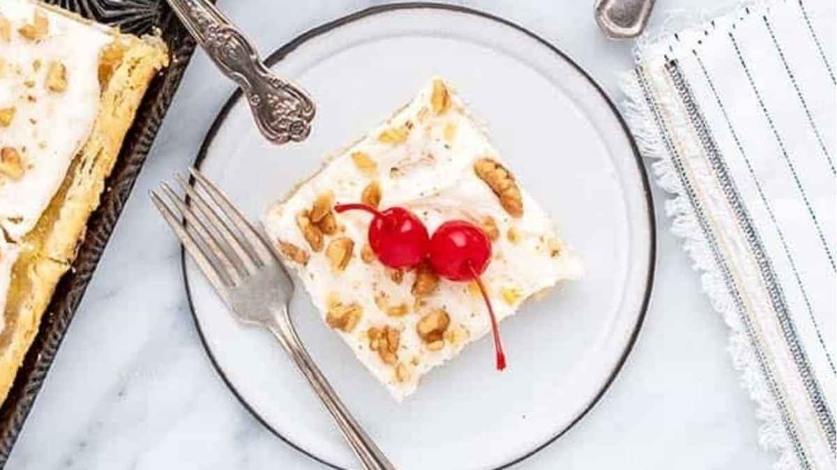 Nana'S Pineapple Delight (Pineapple Bars Recipe).