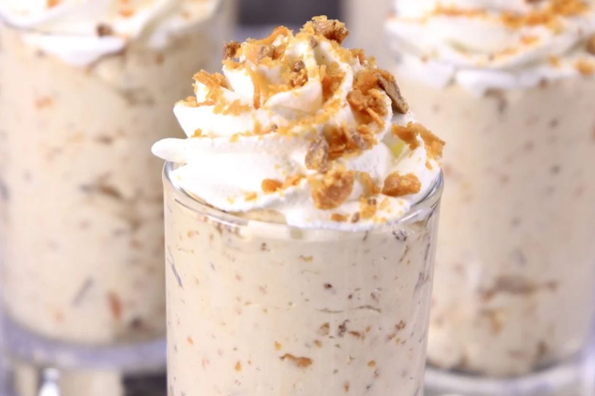 No Bake Butterfinger Cheesecakes