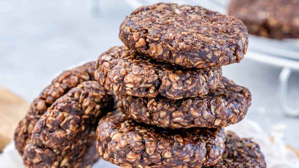 No-Bake Chocolate Oatmeal Cookies. 