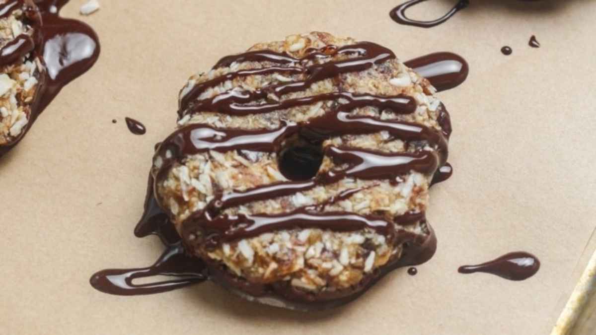 No Bake Samoa Cookies (Caramel Delites).