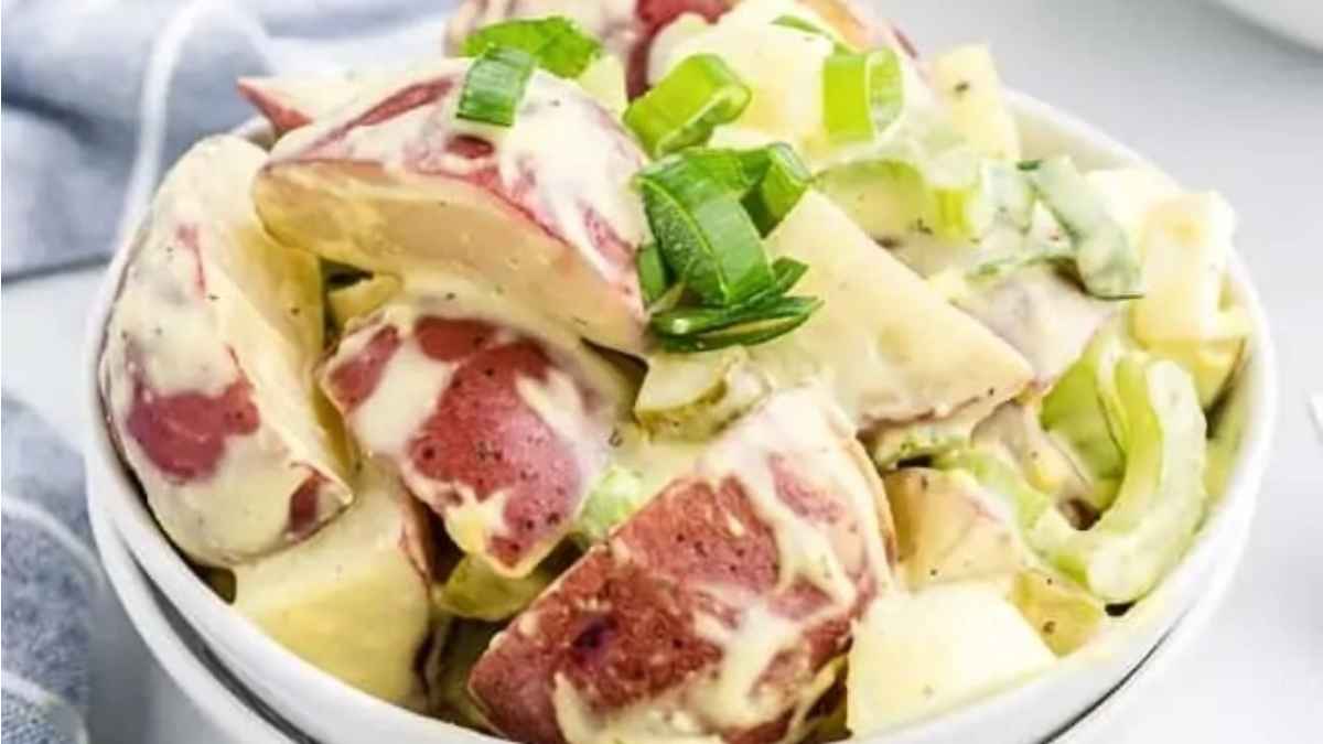 Old Fashioned Potato Salad. 