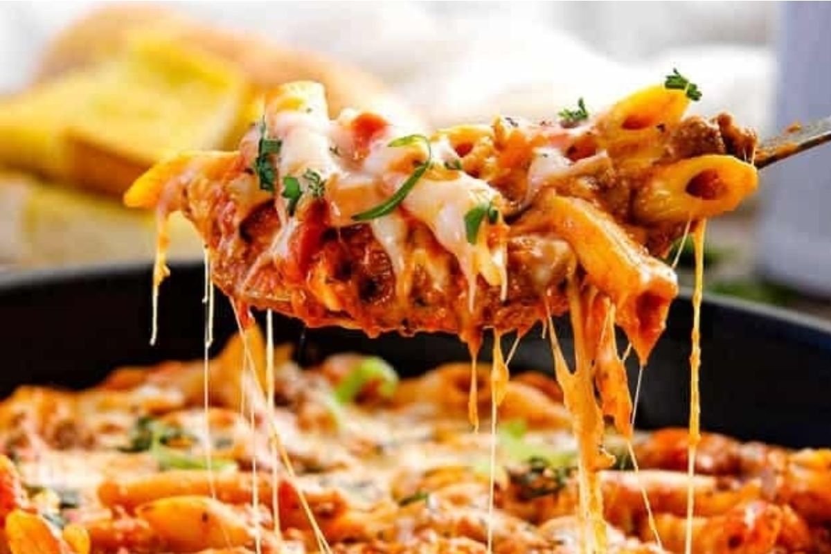 One Skillet Cheesy Penne