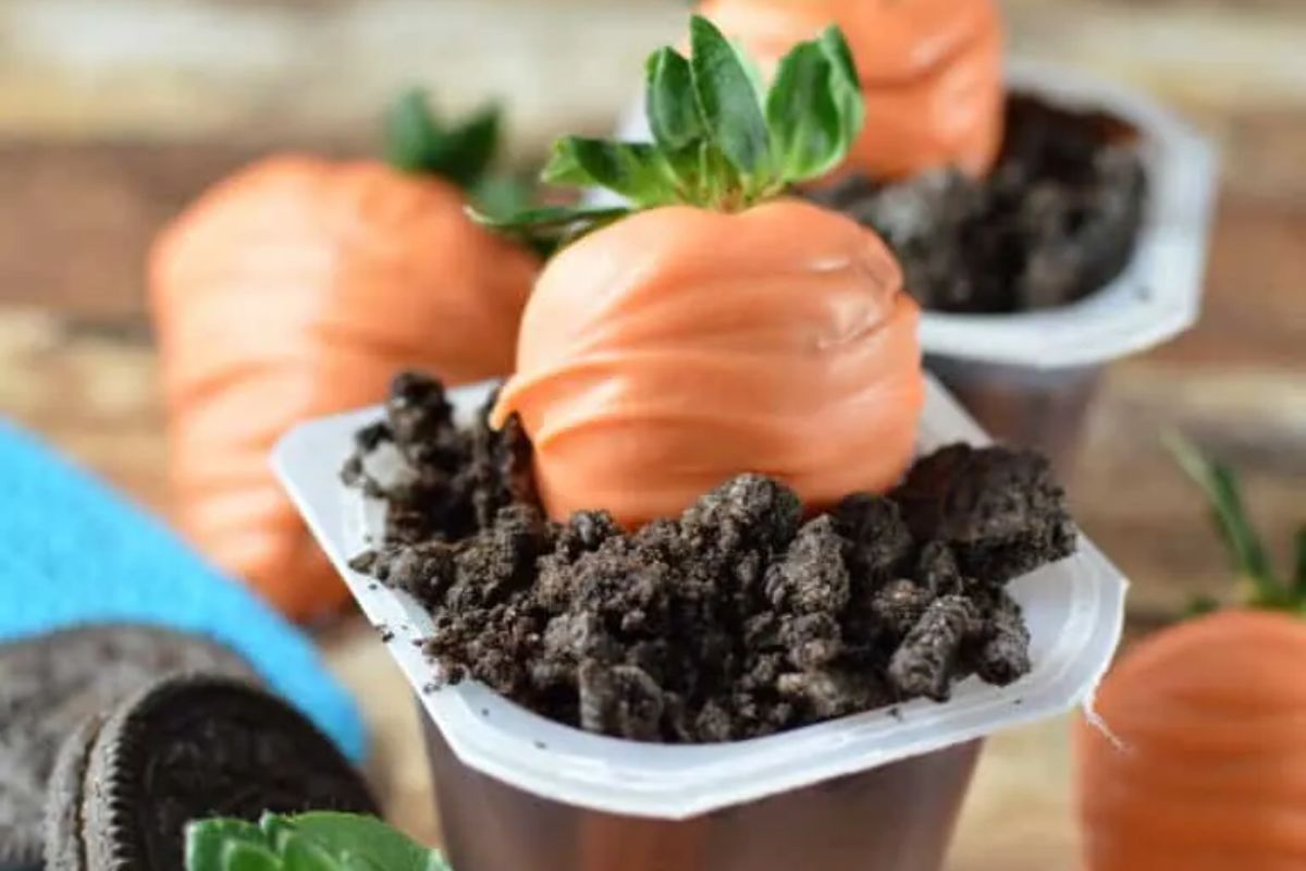 Oreo Dirt Pudding Cups Are A Fun Easter Treat
