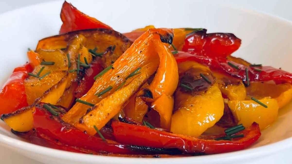 Oven Roasted Bell Peppers Recipe. 