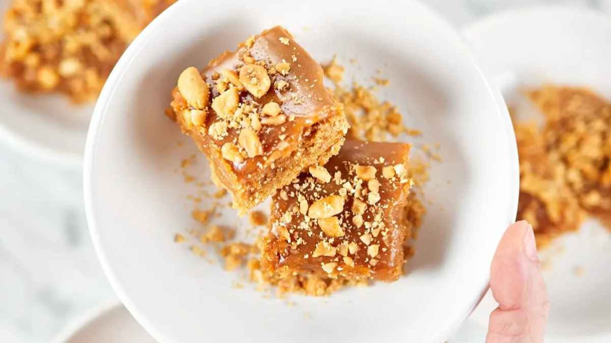 Peanut Butter Brownie Blondies. 