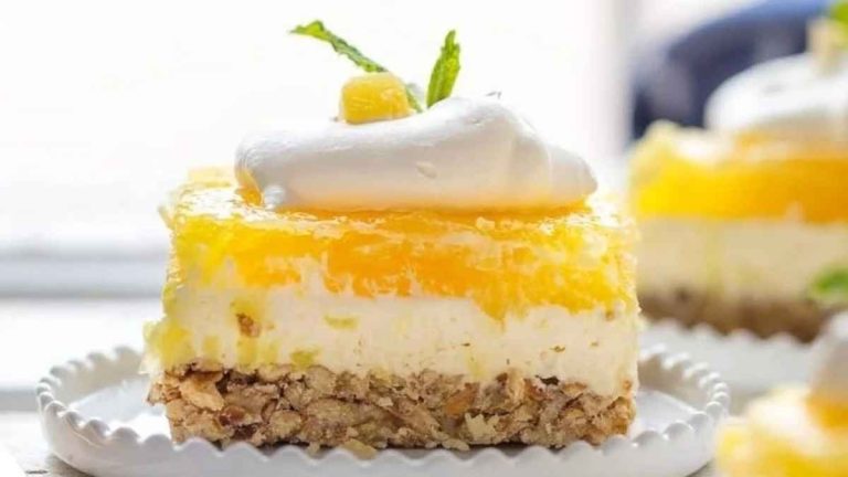 Pineapple Pretzel Salad Recipe.