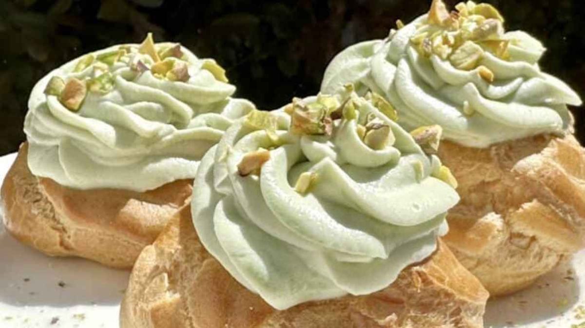 Pistachio Cream (Light Pastry Cream Recipe).