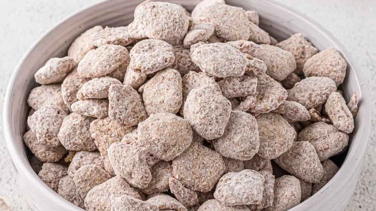 Puppy Chow Recipe With Crispix (dairy-free).