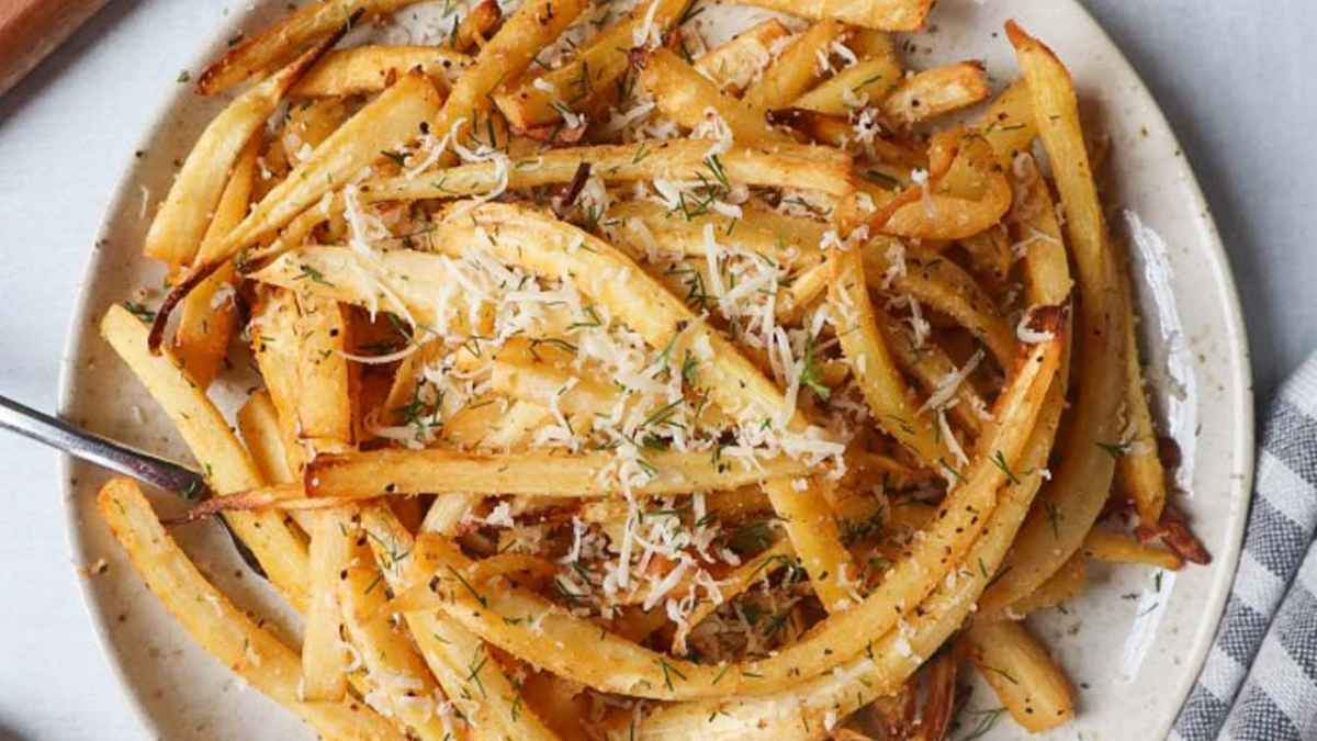 Quick & Easy Air Fryer Parsnips With Parmesan Cheese.