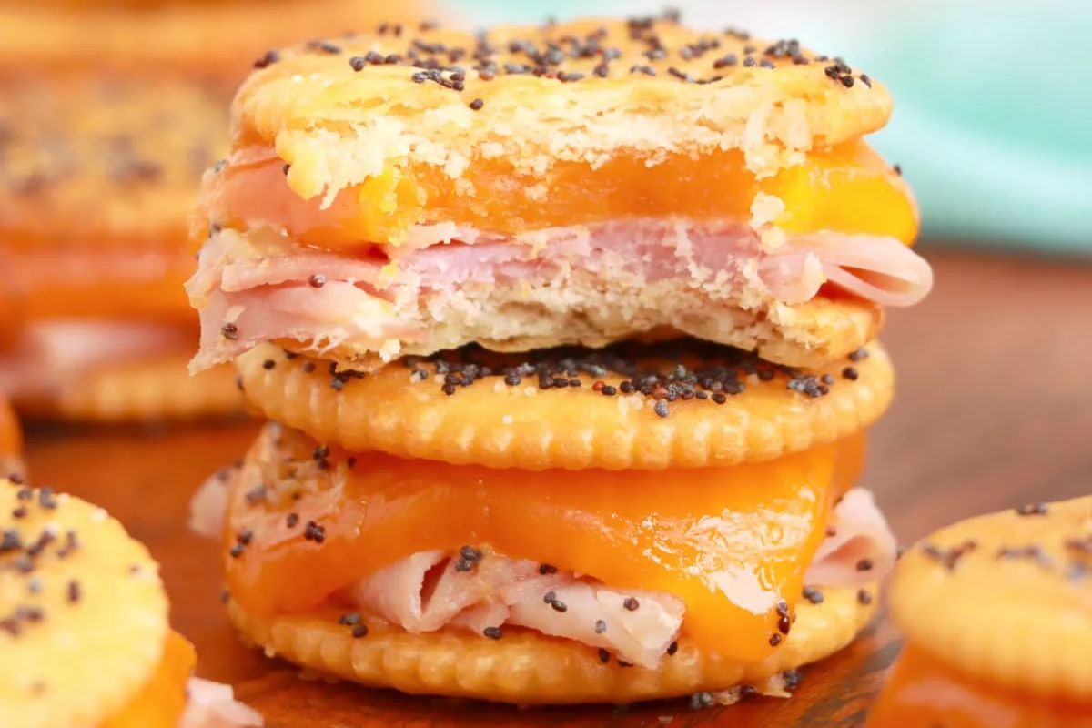 Ritz Cracker Sandwiches