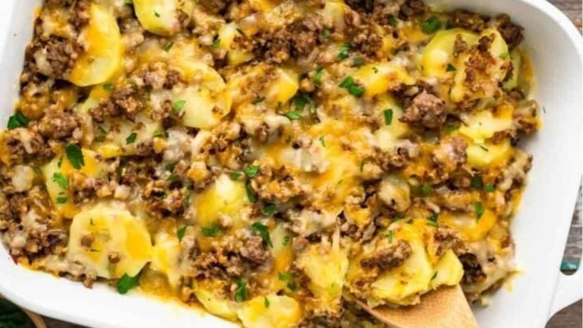 Sausage And Potato Casserole Recipe. 