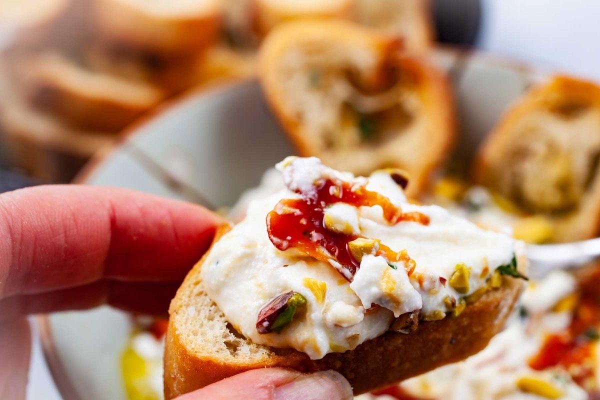 Seasoned Whipped Ricotta With Honey Recipe