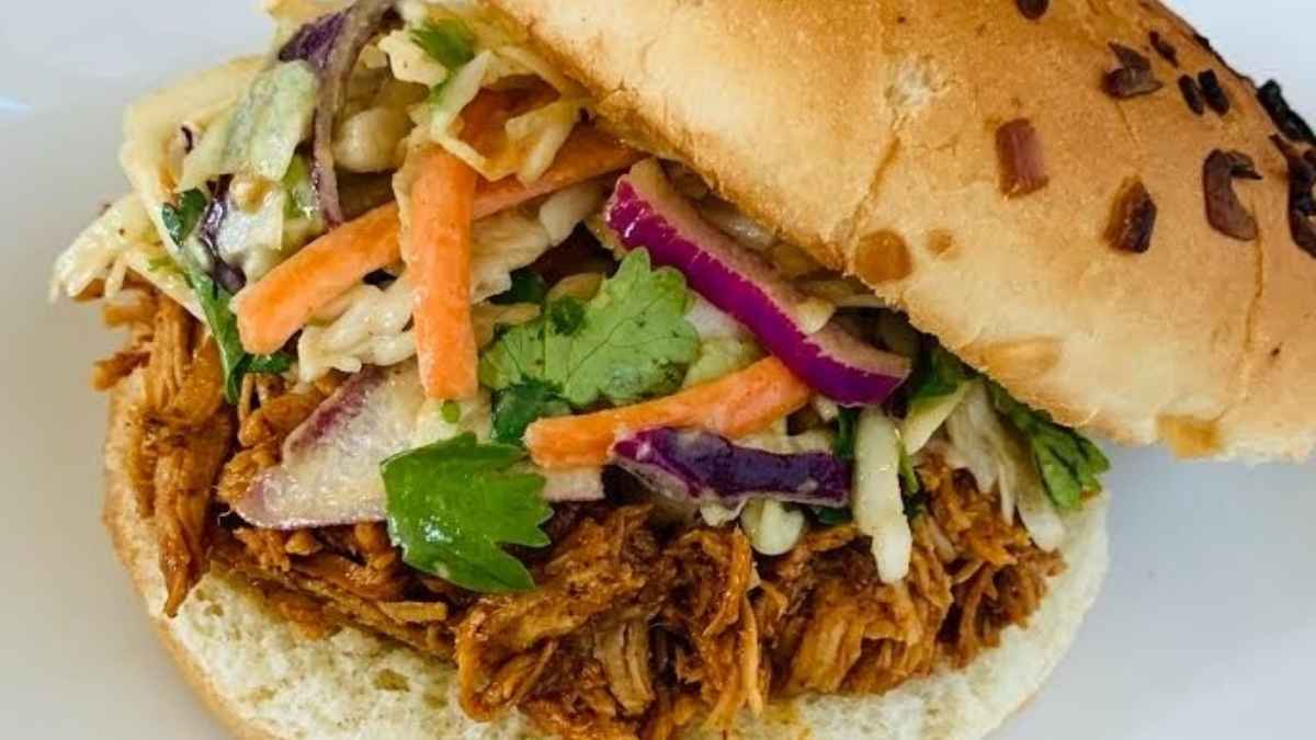 Slow Cooker Pulled Chicken.