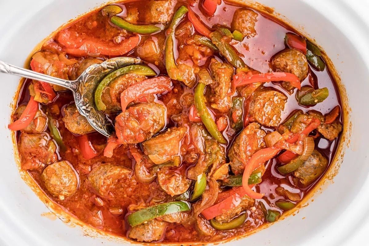 Slow Cooker Sausage And Peppers