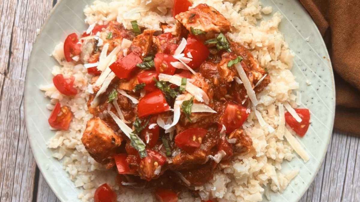 Slow Cooker Tomato Balsamic Chicken. 