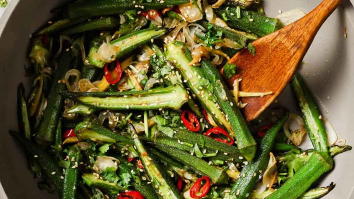 Stir Fried Okra With Garlic, Chilies And Lime.