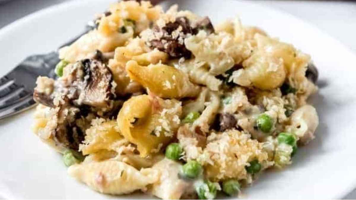 The Best Homemade Tuna Noodle Casserole.