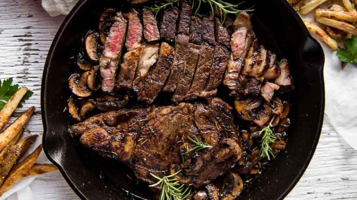 The Perfect Cast Iron Steak.