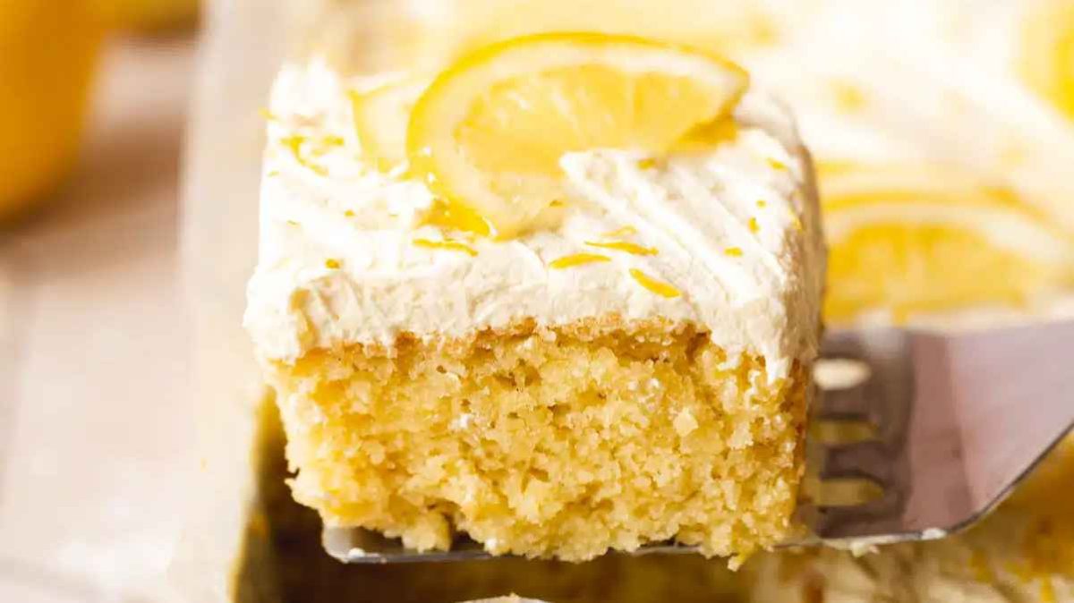Vegan Lemon Drizzle Cake. 
