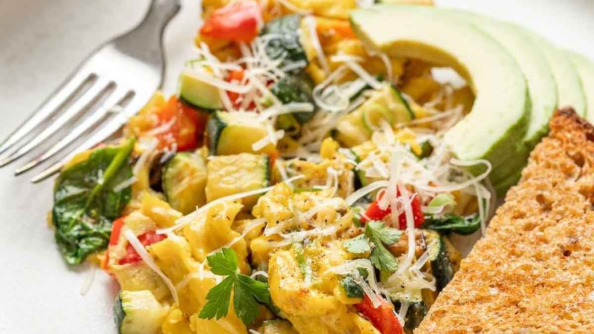 Veggie Scrambled Eggs. 
