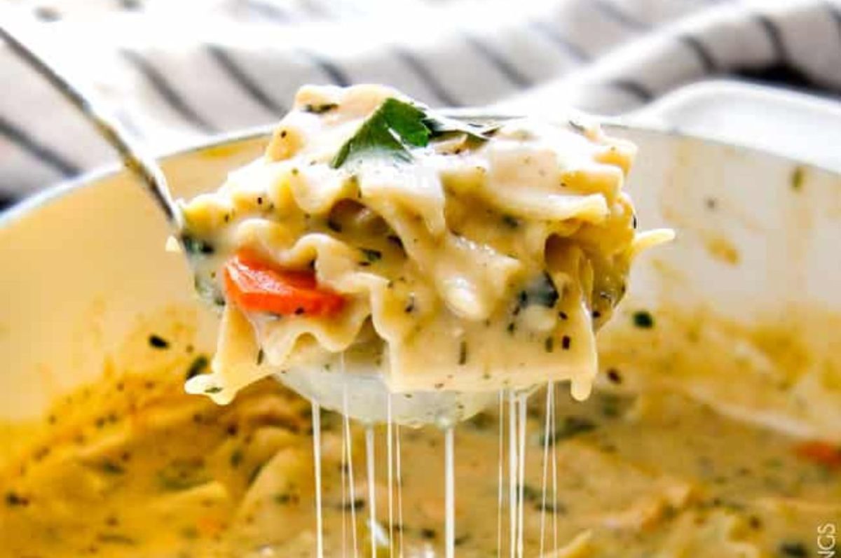 White Chicken Lasagna Soup