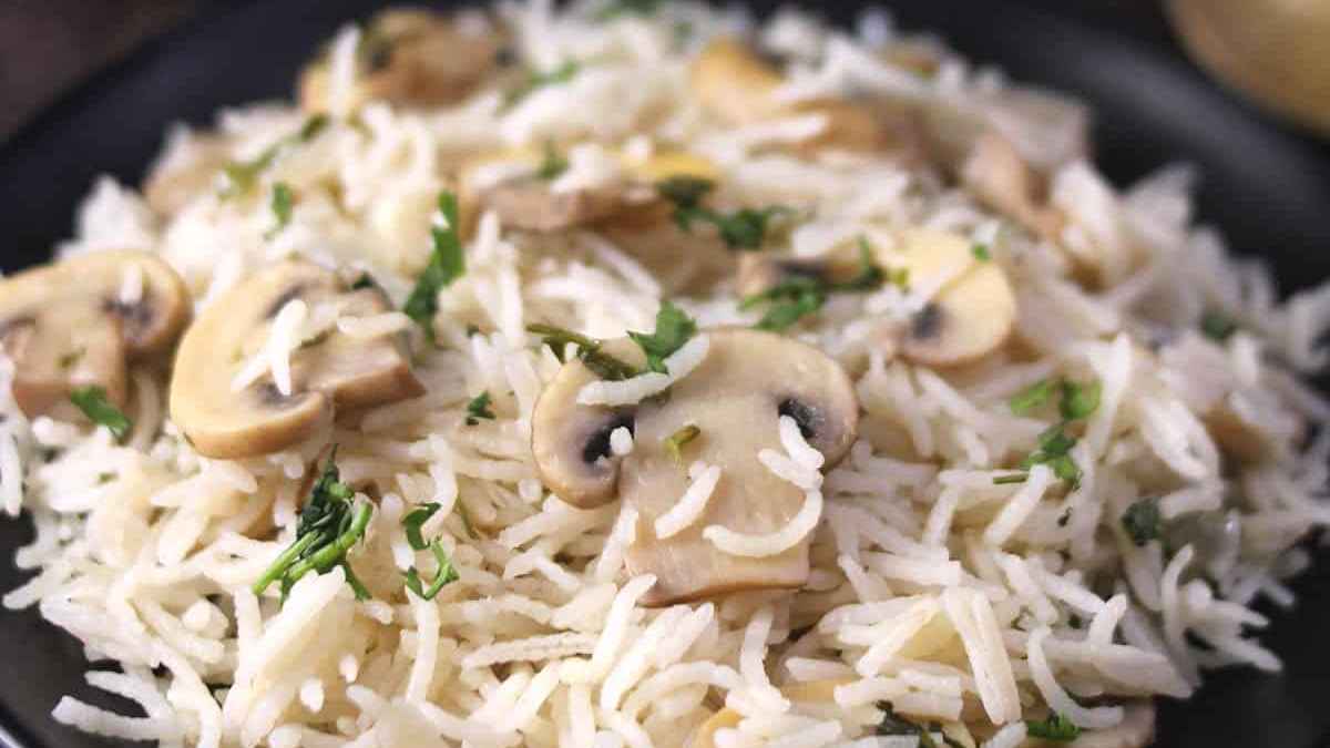 Simple Mushroom Rice.