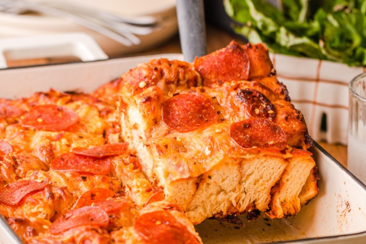 Bubble Up Pizza Casserole