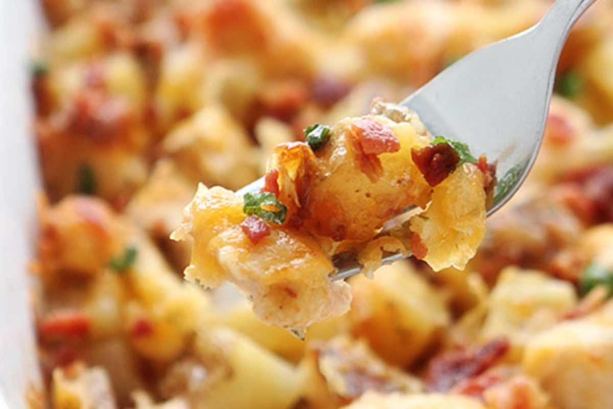 Buffalo Chicken And Potato Casserole. 