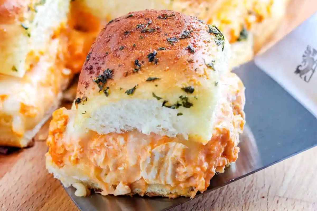 Buffalo Chicken Sliders 1