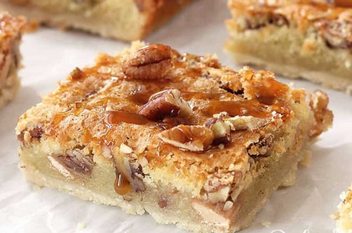 Caramel Pecan Slab Pie Recipe. 