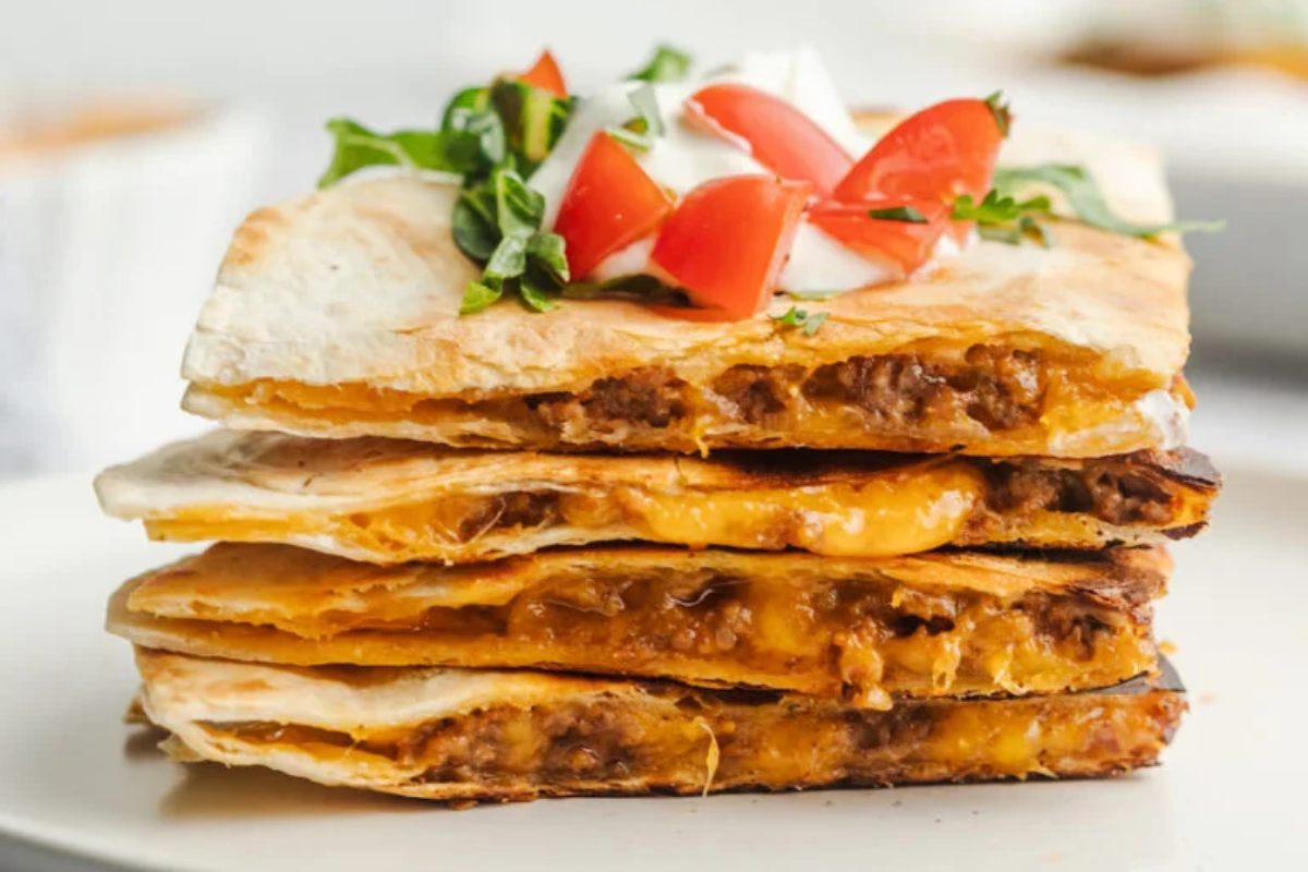 Cheesy Ground Beef Quesadilla Recipe