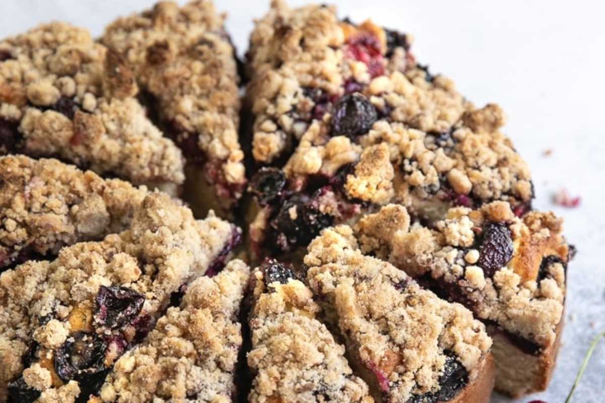 Cherry Coffee Cake Recipe. 