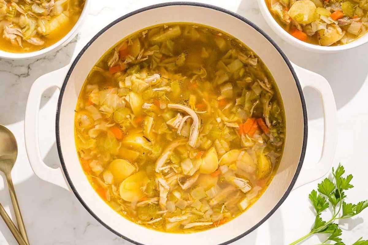Chicken And Cabbage Soup With Ginger. 